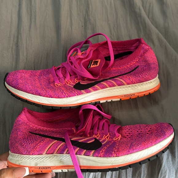 Nike pink zoom size 6.5 - Picture 3 of 3